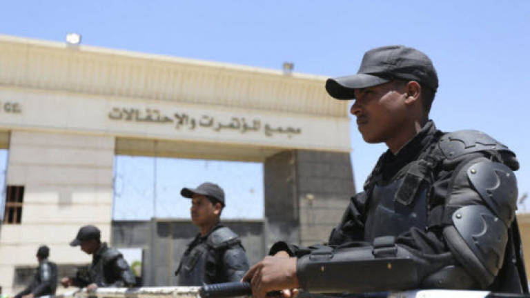 Egypt sentences eight jihadists to death
