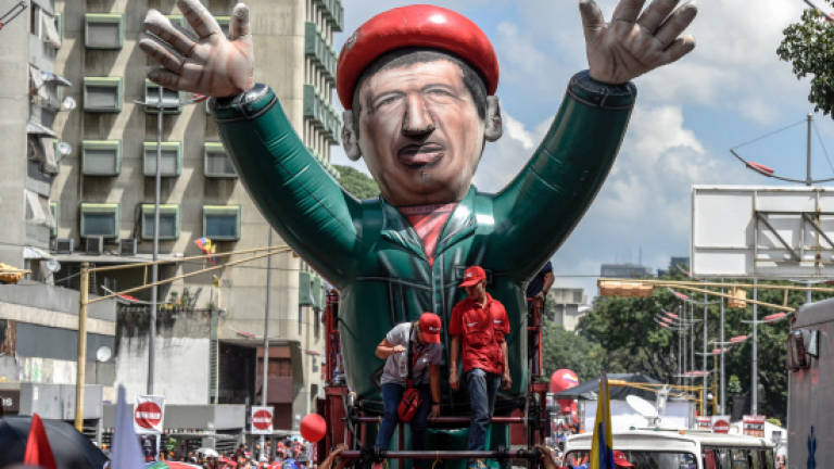 Venezuela postpones gubernatorial elections to 2017