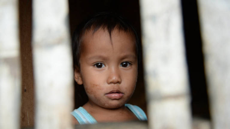 Horror in Philippine online child sex abuse village