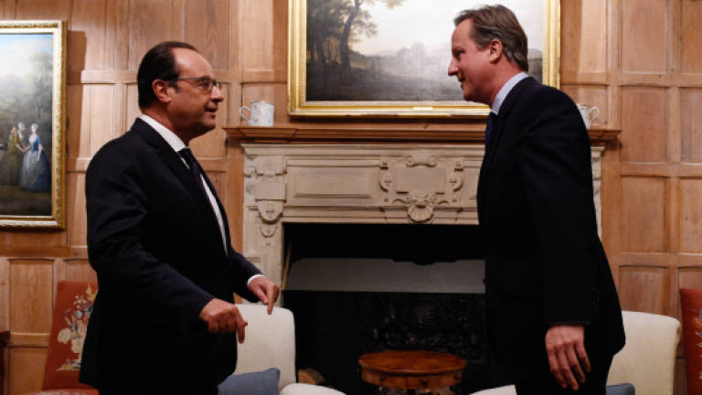 Europe has 'taken responsibility' for refugees: Hollande