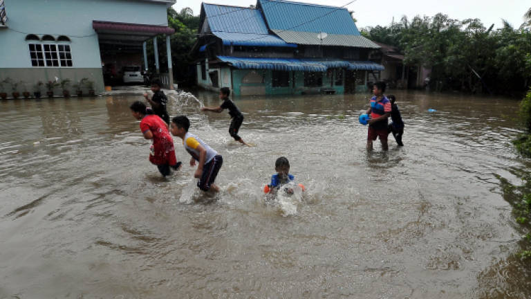 Two flood relief centres in SPU district closed