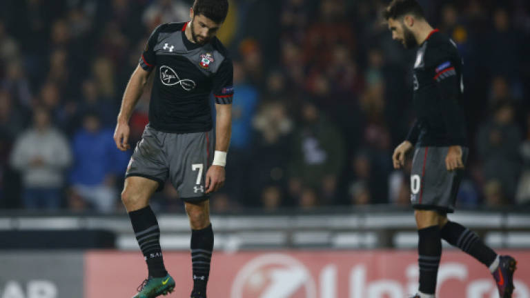 Southampton left sweating after defeat in Prague
