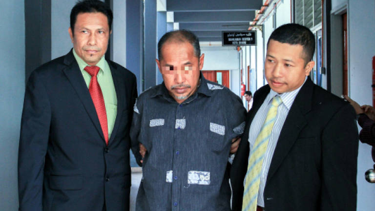 Former rice, padi branch director charged with bribery