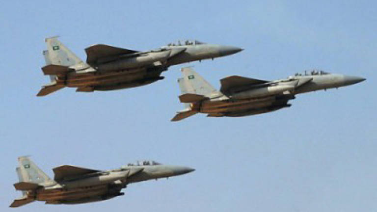 Coalition air raid kills 3 Yemen loyalists 'by mistake'