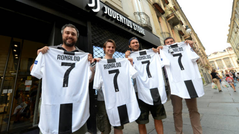 Ronaldo ends nine-year Madrid reign, joins Juventus