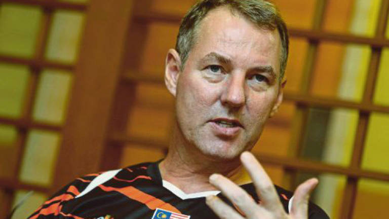 Malaysia on track for two badminton gold - Morten Frost