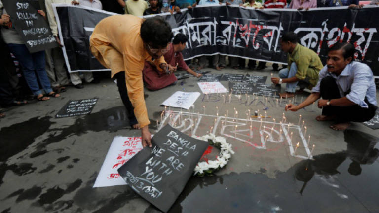 Bangladesh police identify cafe attack 'mastermind'