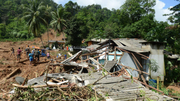Sri Lanka rushes aid to flood victims, death toll hits 146