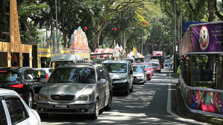Jalan Ipoh, Jalan Kuching to close from 10pm today for Thaipusam chariot procession
