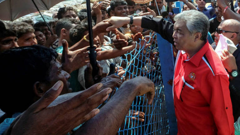 Zahid's visit to Rohingya camp proves Malaysia's commitment