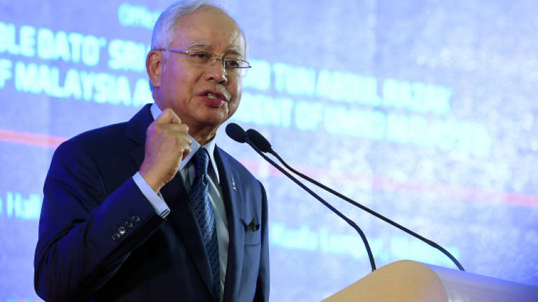 Najib lauds women's role in M'sia progress (Updated)
