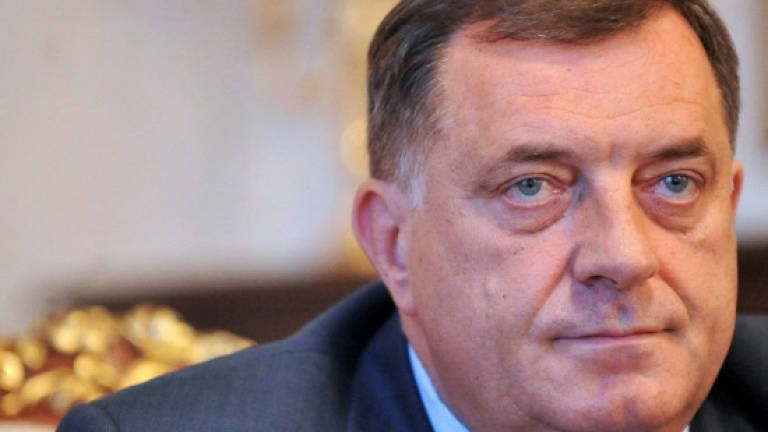 Bosnian Serb strongman says he will run for presidency