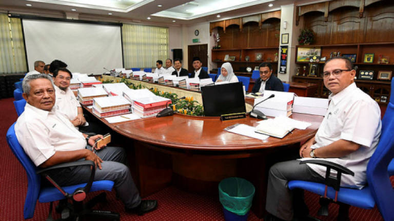 Pahang MB announces portfolios for eight Pahang Excos