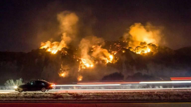 Over 6,000 firefighters battling southern California blaze