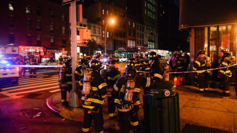 Intentional New York blast injures 29 people