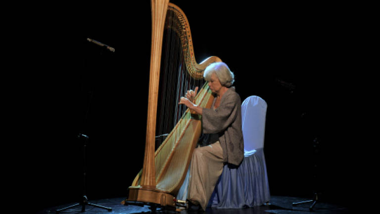 Catherine Michel enthralls Malaysian audience with harp performance