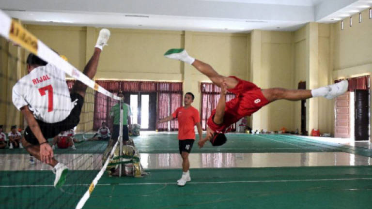 Indonesia turns to police boot camp for sporting glory
