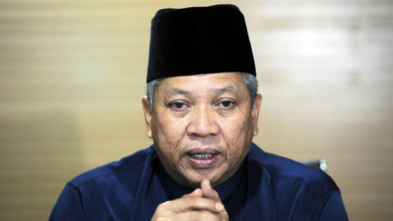 Recognising UEC won't destroy Malaysia, says Annuar Musa