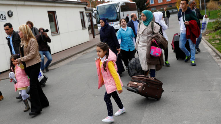 EU parliament chief calls for harmonising refugee benefits