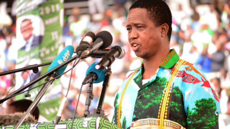Zambia suspends election campaigning over violence