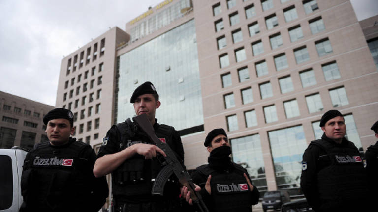 Bloody end to Turkish hostage drama