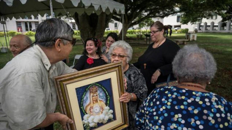 Guam residents pray for peace as North Korea deadline looms