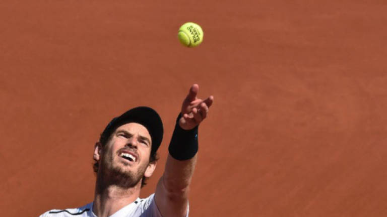 Murray in spotlight as Wimbledon looms
