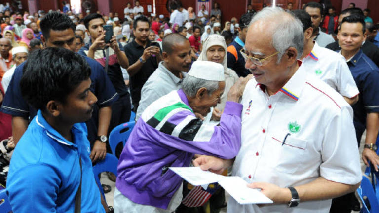 Rubber smallholders must be more proactive in generating income: Najib