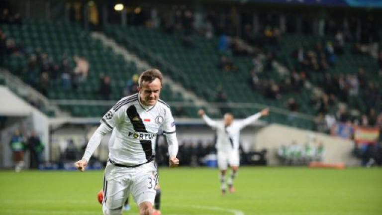 Real Madrid held by Legia in six-goal thriller
