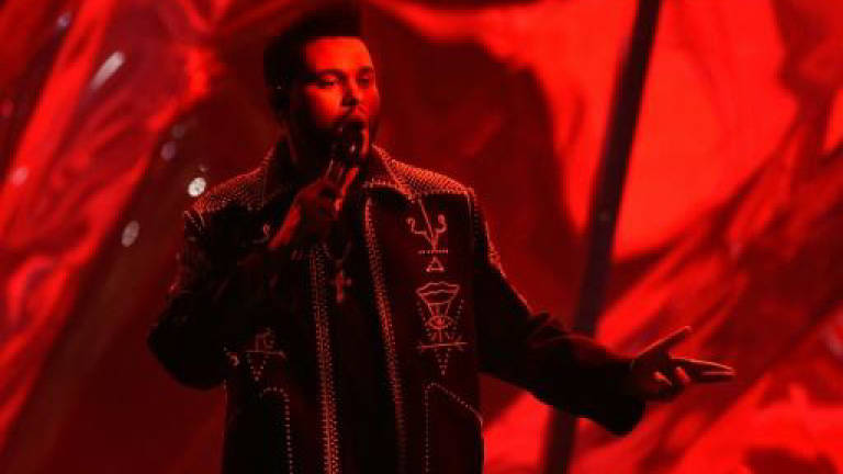 The Weeknd, smooth yet steamy, makes quick return