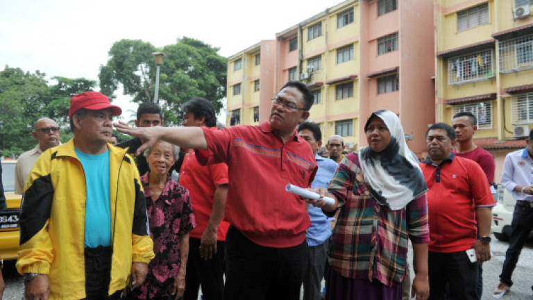 Noh blames Selangor govt for PPR deplorable condition