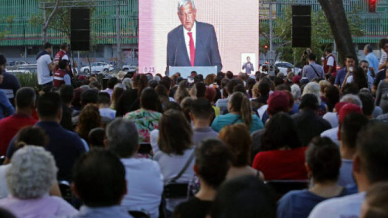 Mexico candidates pile on leftist front-runner in debate