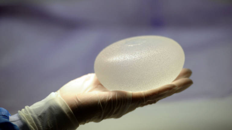 New cancer fears in France over breast implants