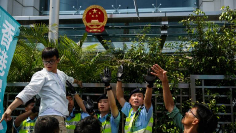 Protests in Hong Kong over bookseller detention in China