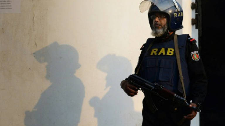 Bangladesh arrests three Islamist militants