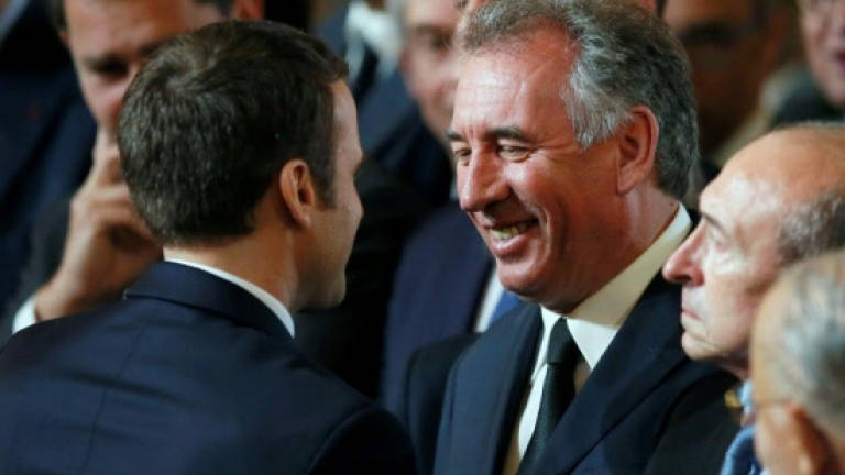 Key Macron ally quits French government