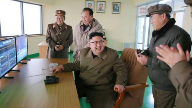 North Korea fails in new missile test: Seoul