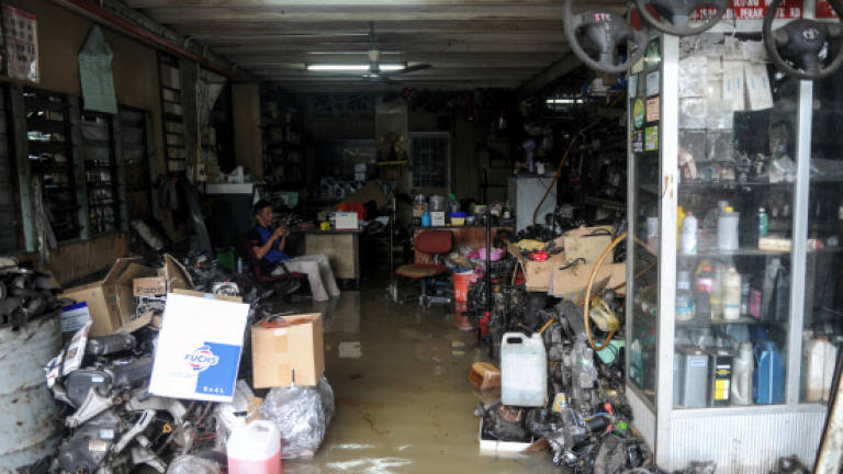 Kedah flash flood victims rise to 1,000