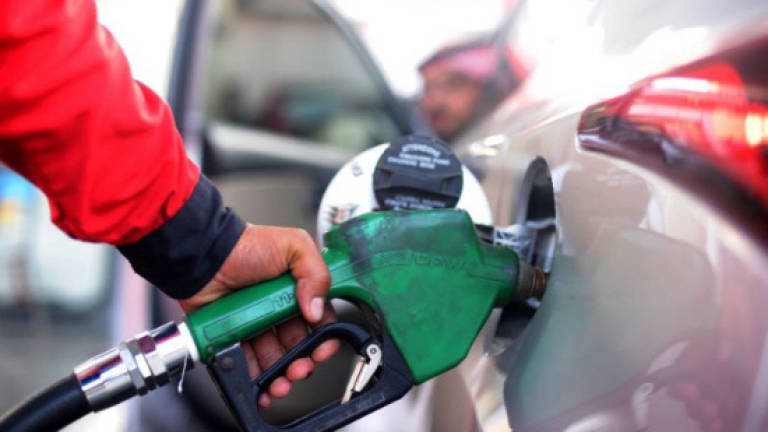 Petrol prices up by 5 sen and 7 sen, diesel up by 1 sen