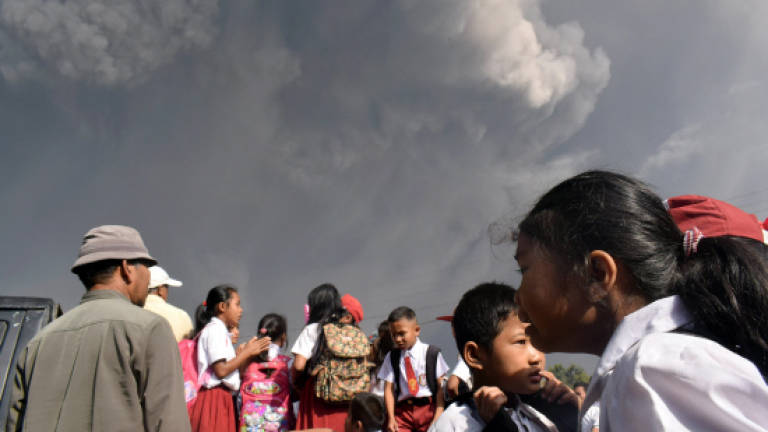 Indonesia's Mt. Sinabung spews massive smoke-and-ash column