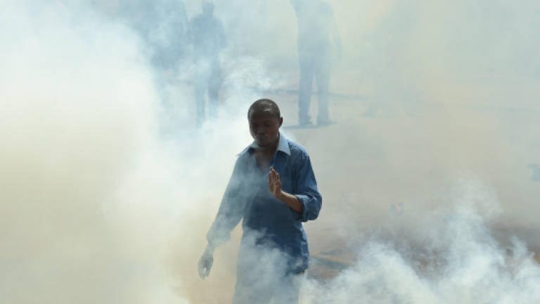 Clashes after 4 bodies found in Nairobi slum: Police