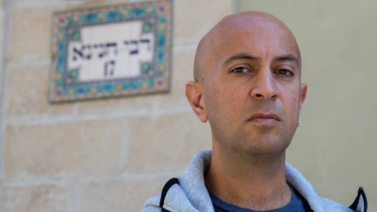 TV series puts human faces on Israel-Palestinian conflict
