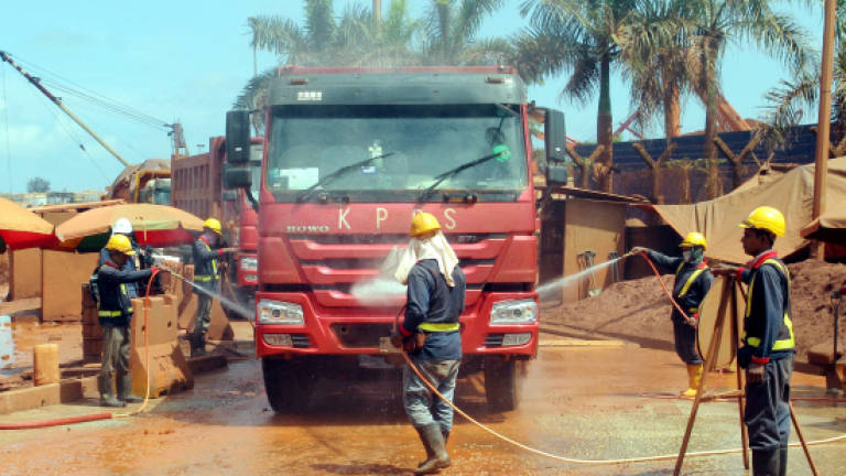Malaysia bans bauxite mining for three months amid pollution fears