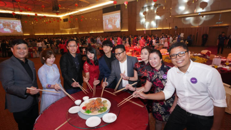 Alibaba Group's Tmall hosts 1000 guests at CNY dinner