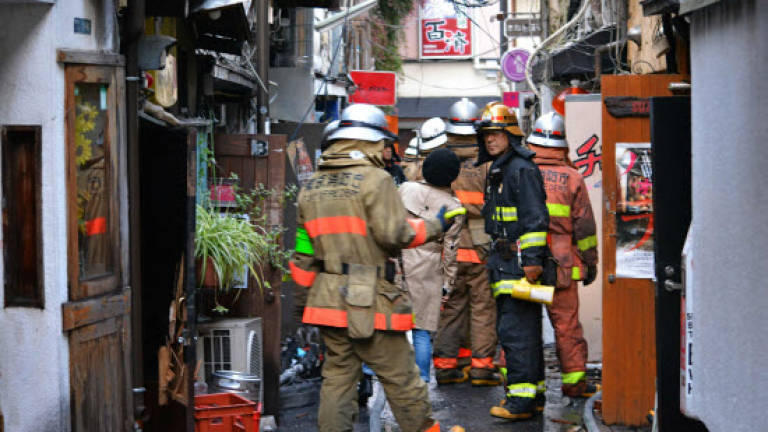 Fire damages Tokyo's famous Golden-gai bar district