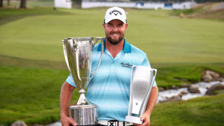 Leishman fends off Rose to win BMW Championship
