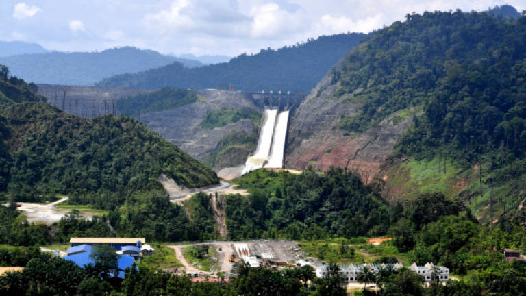 Govt gives land, builds roads for Bakun dam resettlement programme residents