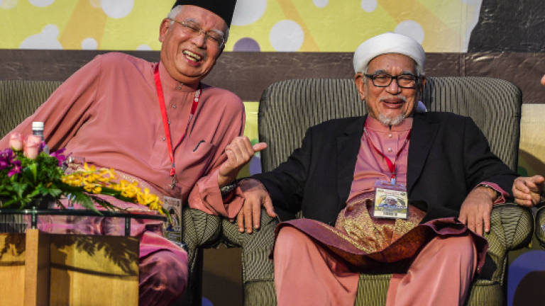 Umno, PAS explore ties