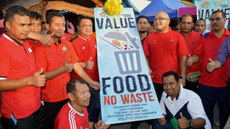 Raja Muda of Perlis launches 'value food no waste' campaign in Arau