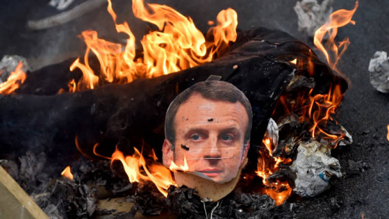 Macron condemns Syria 'chemical attacks': Elysee